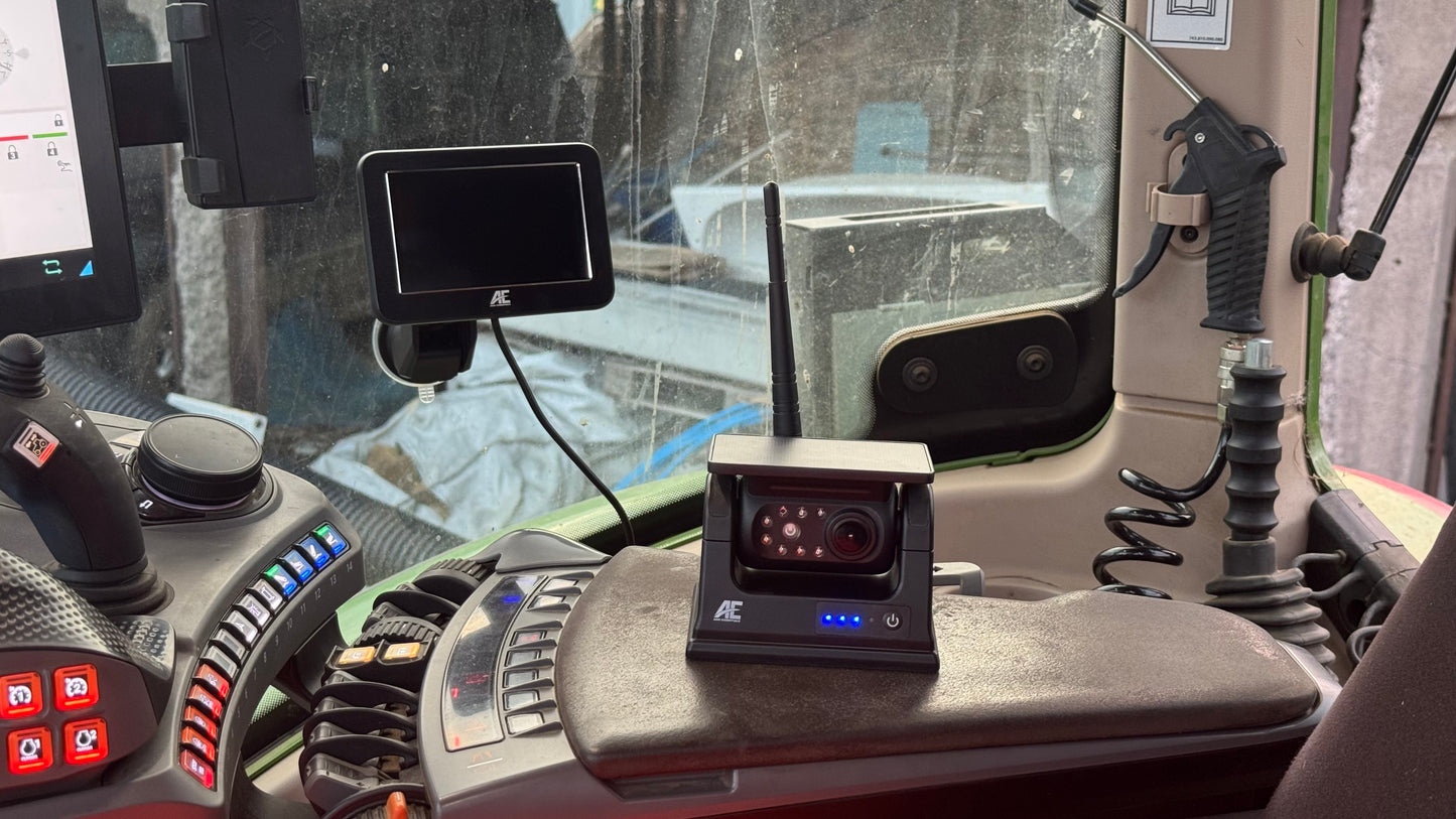 AE 5" WIRELESS MAGNETIC SOLAR VEHICLE CAMERA SYSTEM